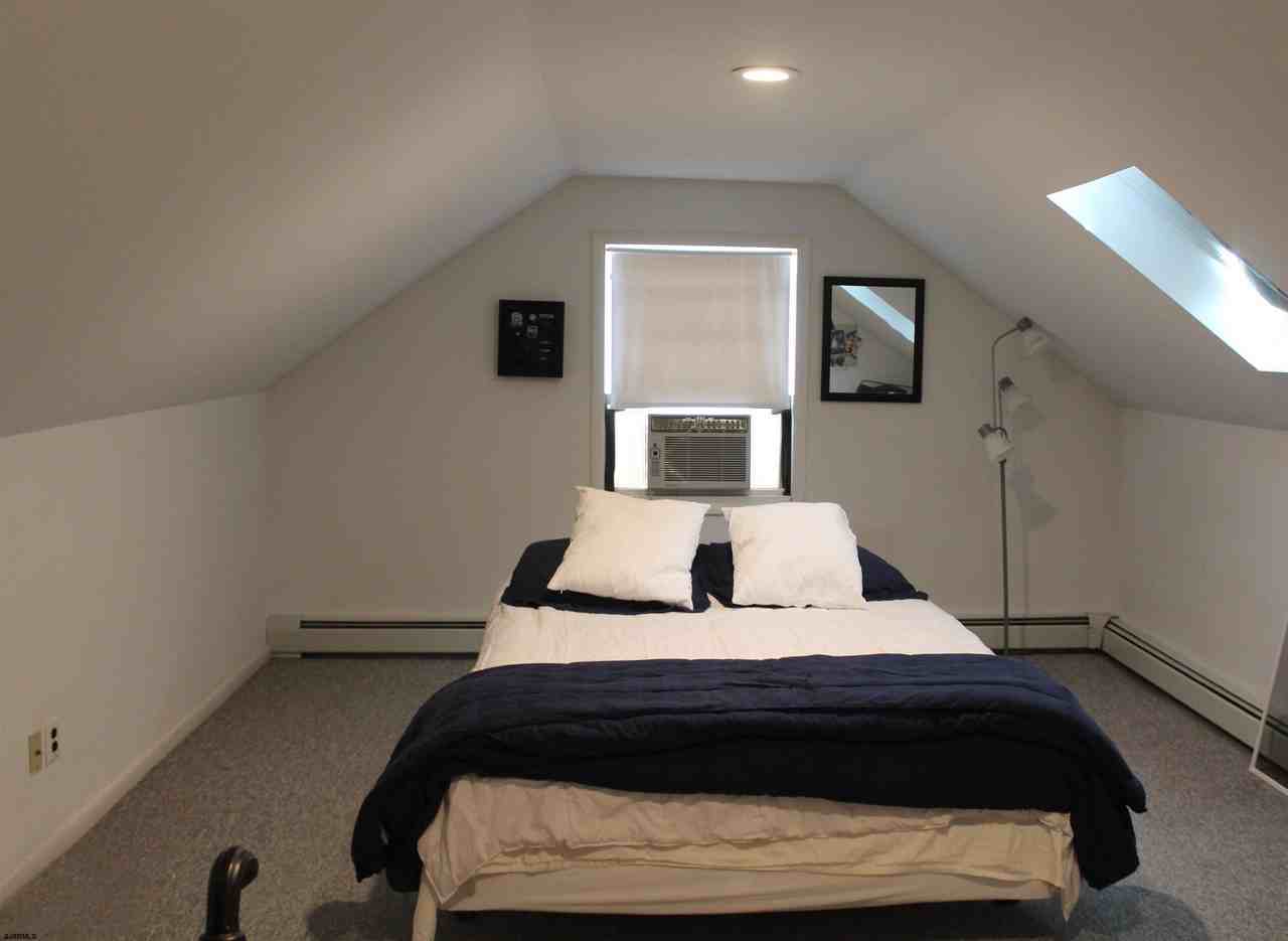 7117 Monmouth Ave - Photo 7 of 14