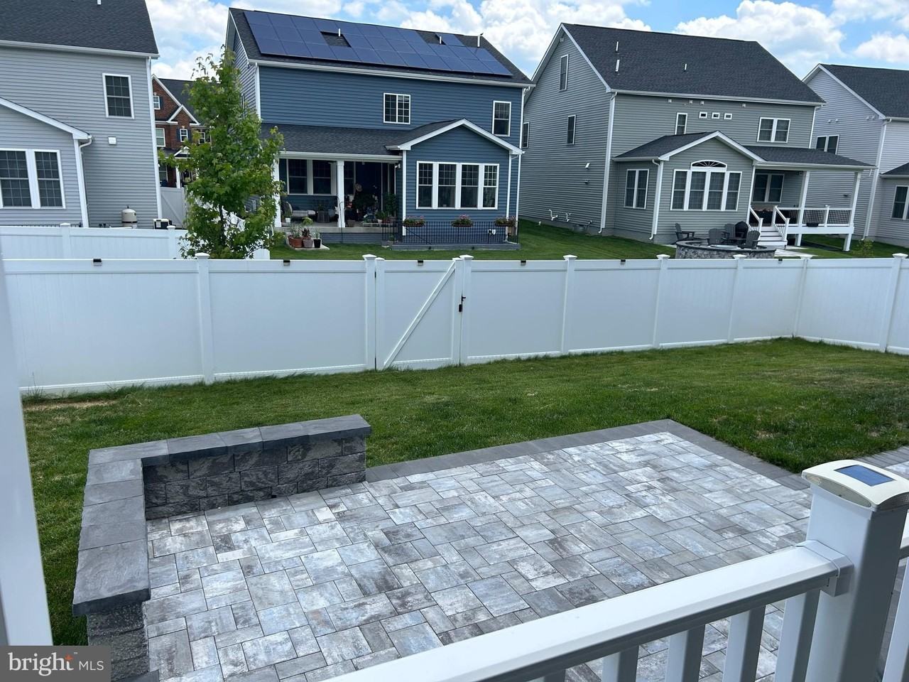 2703 Grasshopper Drive - Photo 2 of 14