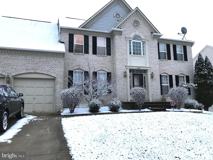 11011 Lake Victoria Ln - Photo 1 of 1