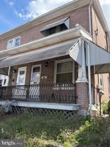 124 E Locust St - Photo 1 of 1
