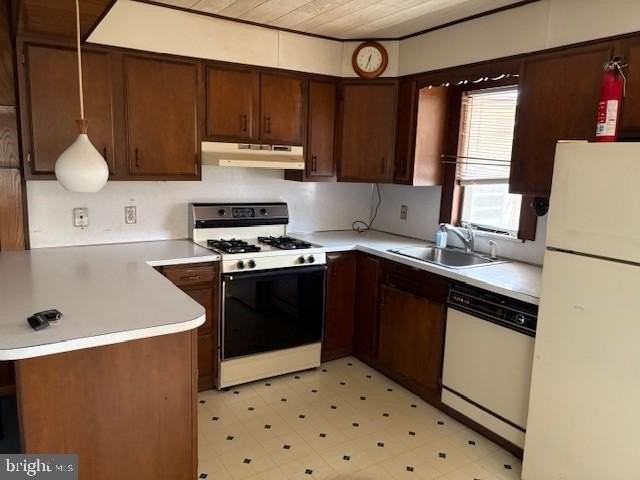 124 East Locust Street - Photo 5 of 11