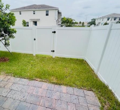 172 Ne 171st St - Photo 4 of 4