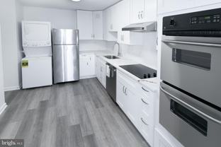 307 Yoakum Pkwy Apt 1024 #1024 - Photo 1 of 1