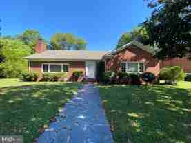 1127 Hanover St - Photo 1 of 1