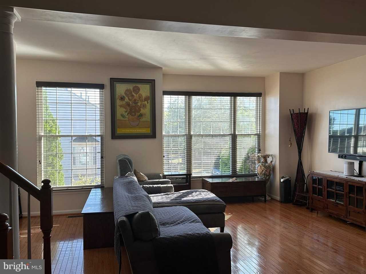 2970 Stockholm Way - Photo 2 of 20