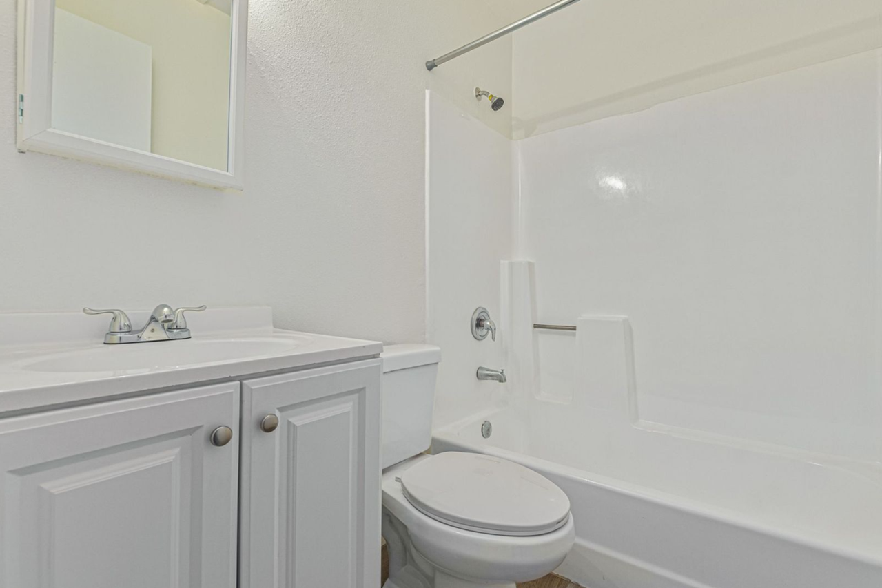 Venture at Mountain View - Photo 3 of 43