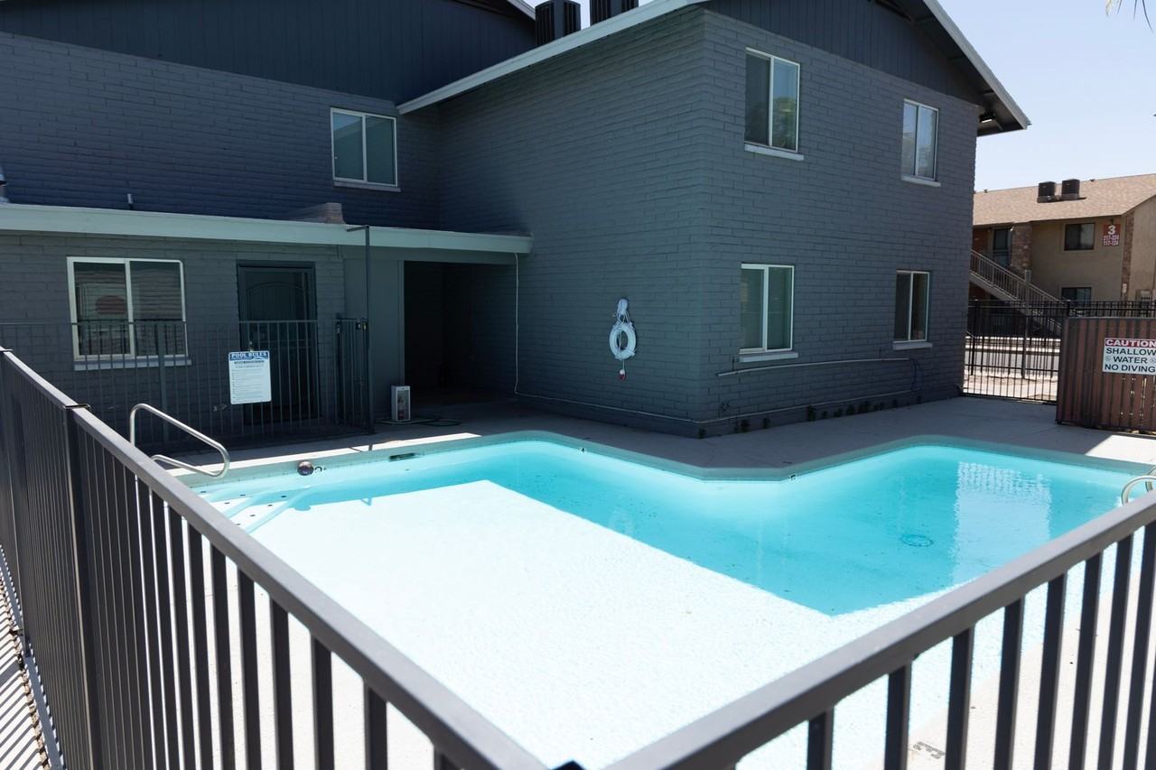 Venture at Mountain View - Photo 6 of 43