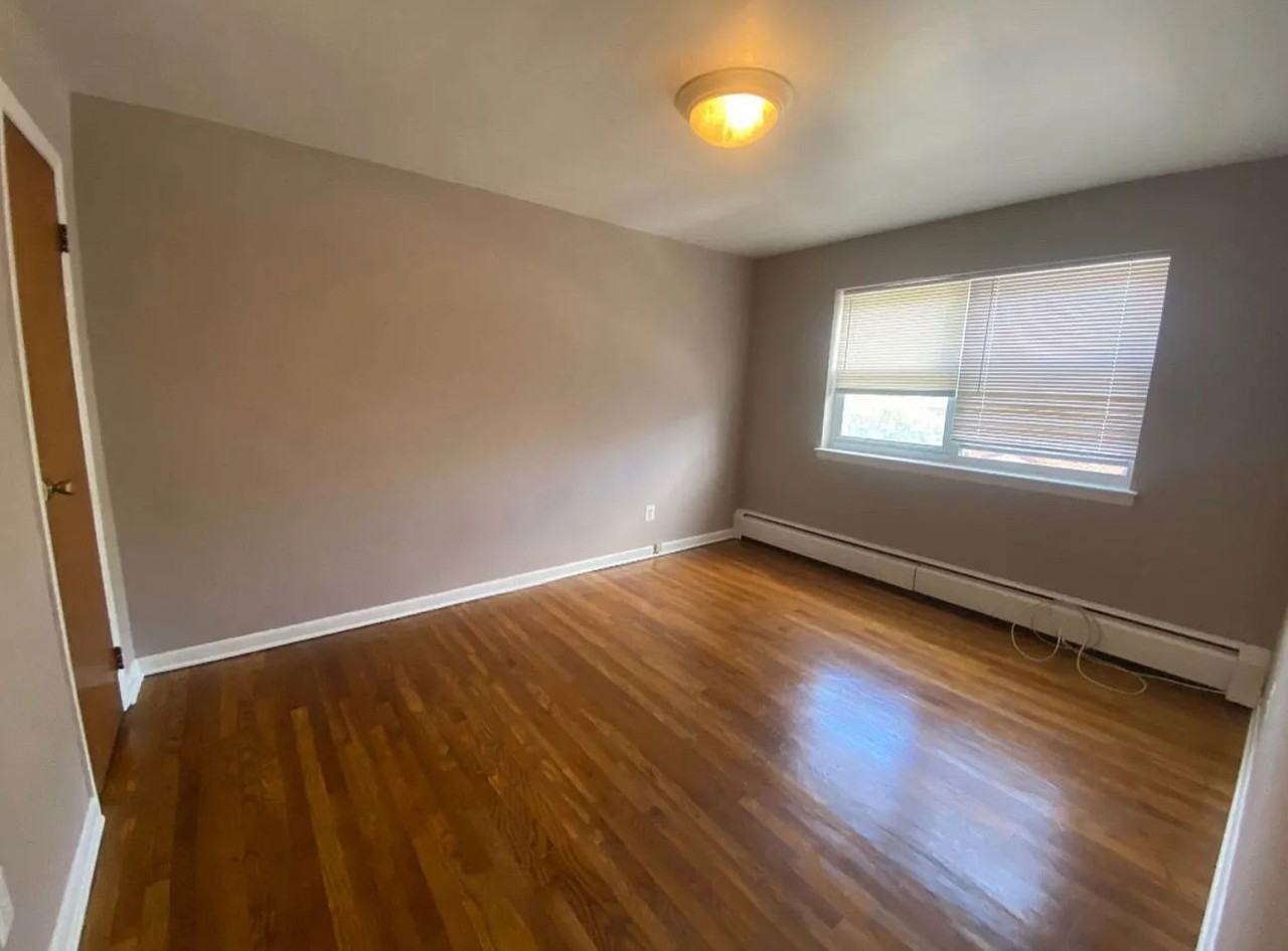 Anderson Ave - Photo 4 of 5