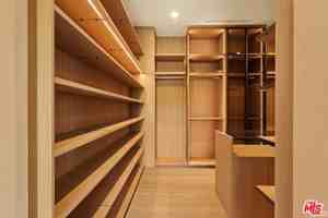 featured image of 4724 Lemona Ave