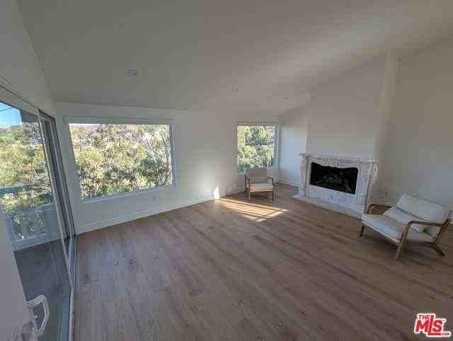 21443 Iglesia Drive - Photo 5 of 8