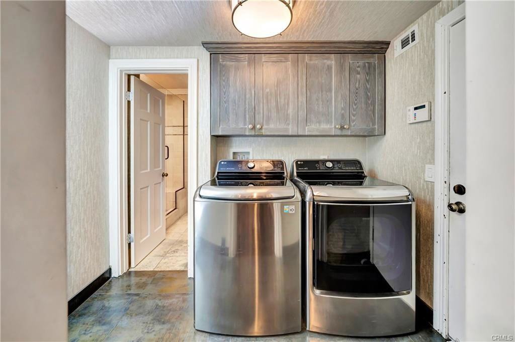 5441 Calvin Ave - Photo 5 of 8