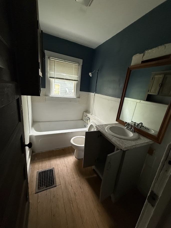 567 W Leafland Ave - Photo 4 of 10