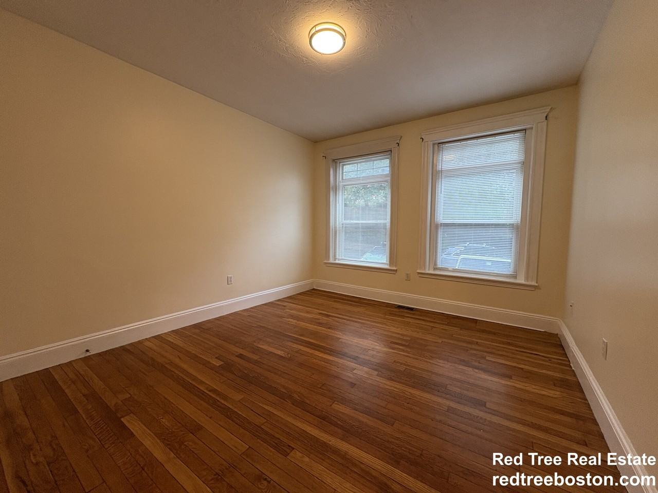 191 Winthrop Rd #1 - Photo 4 of 49