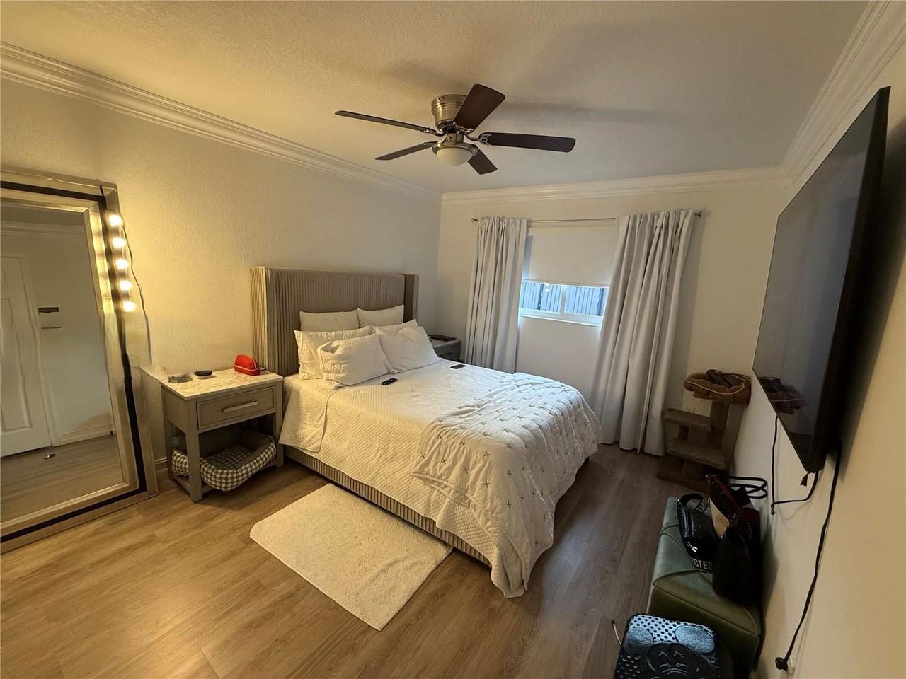 6598 W 22nd Ct - Photo 7 of 8