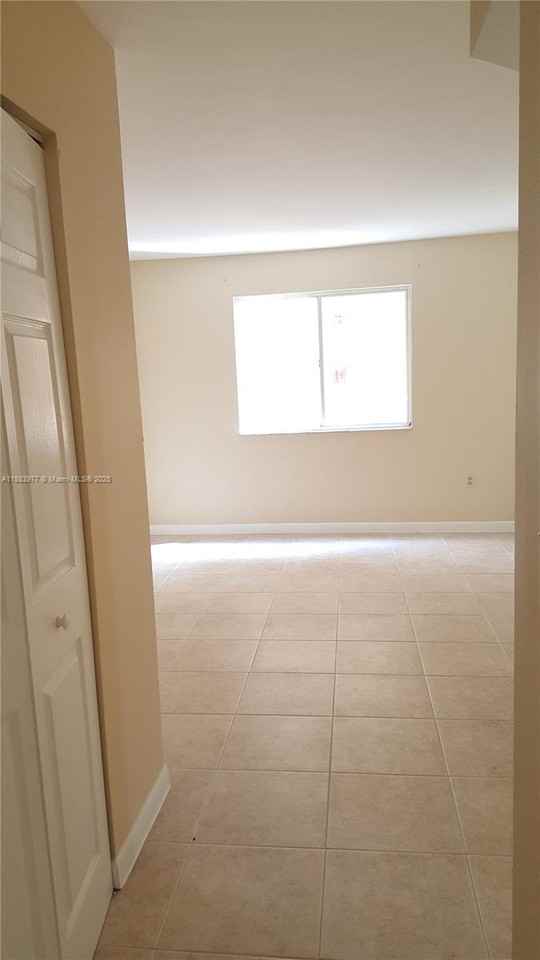 15221 Sw 80th St #405 - Photo 7 of 8