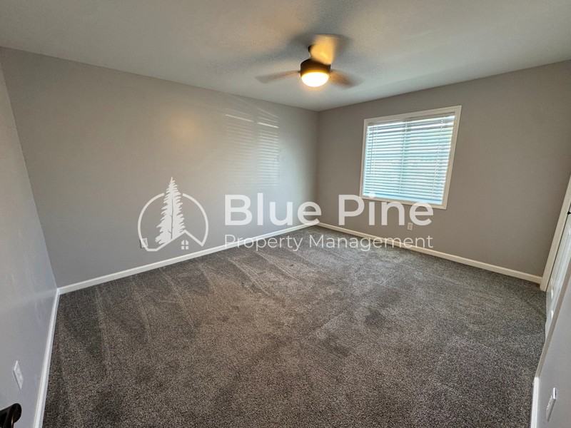 2348 Stace St #3 - Photo 5 of 11