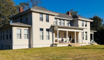 featured image of 3119 Tytus Ave