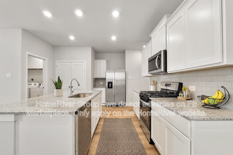 11526 Prosperity Dr - Photo 4 of 28