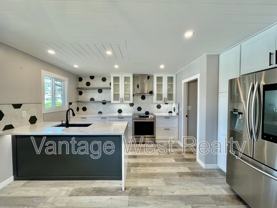 475 Perry Rd - Photo 1 of 1