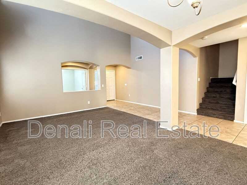 3363 E Flamingo Ct - Photo 6 of 30