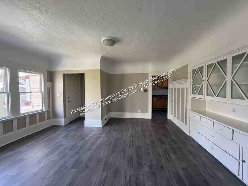 963 18th Street #E - Photo 5 of 21