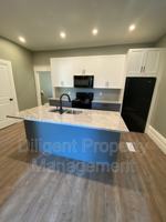 featured image of 203 Rubidge St #2