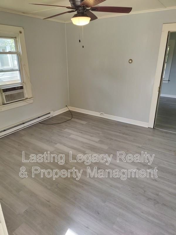 2713 Old Greensboro Rd - Photo 5 of 13