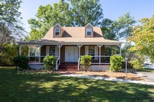 5685 Roundtree Dr - Photo 1 of 1