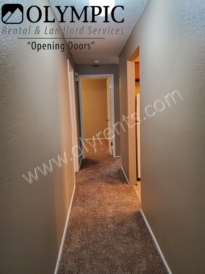 3509 6Th Ave Nw - Photo 7 of 13