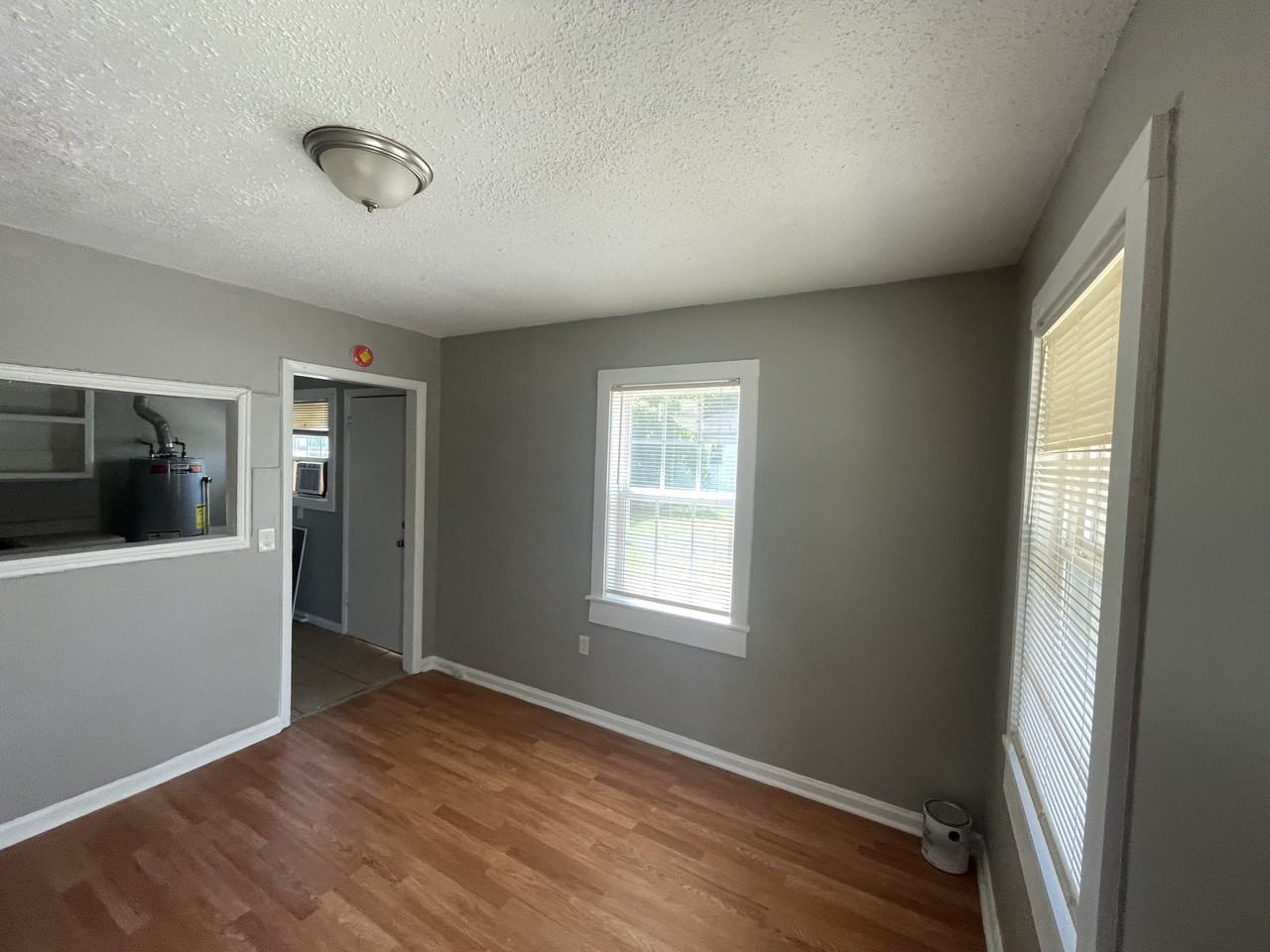 684 Boston St - Photo 2 of 6