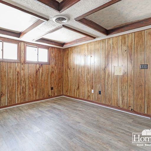 1515 E Fox St - Photo 6 of 17