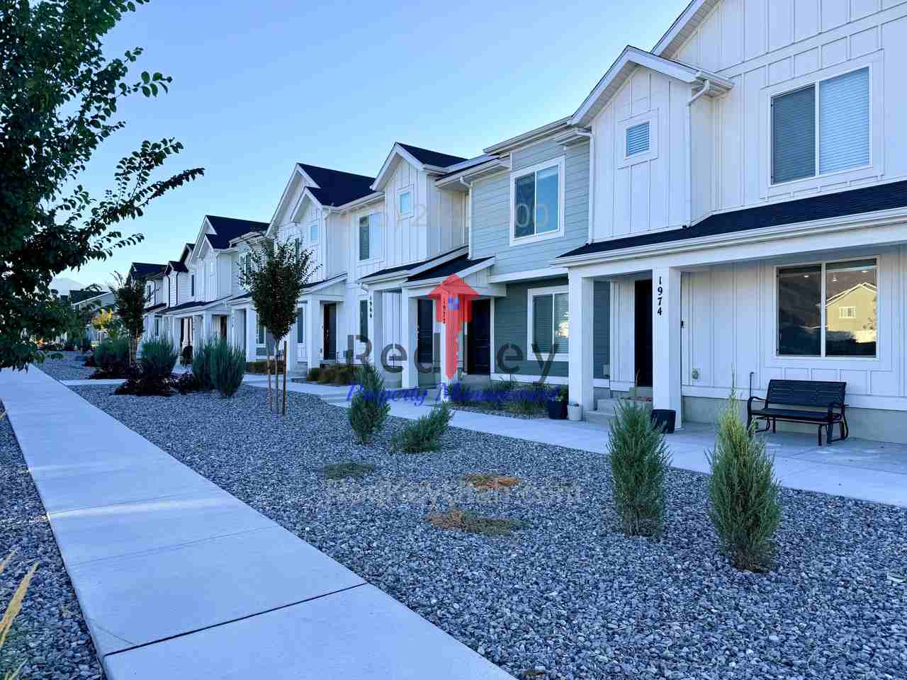 1972 N Blue Iris Ave - Photo 2 of 17