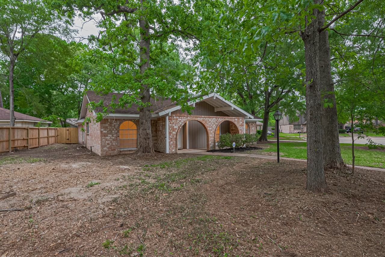 3214 Three Pines Dr - Photo 2 of 21