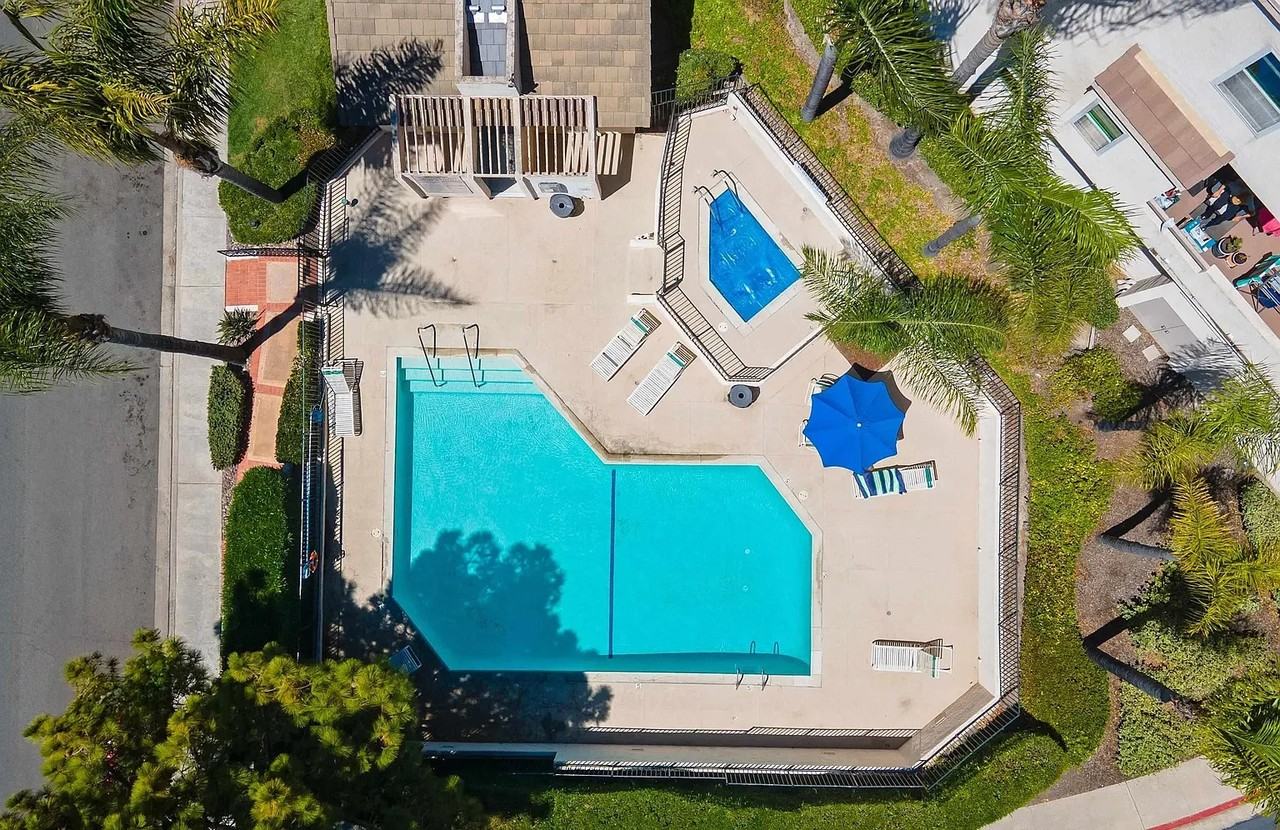 6211 Calle Mariselda - Photo 3 of 11