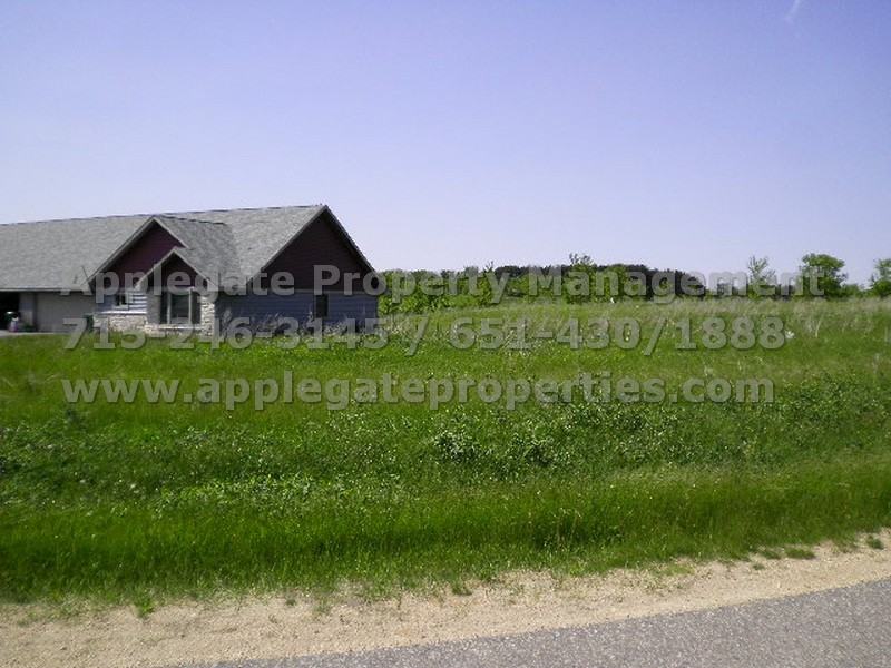 1300 146Th Ave - Photo 6 of 6