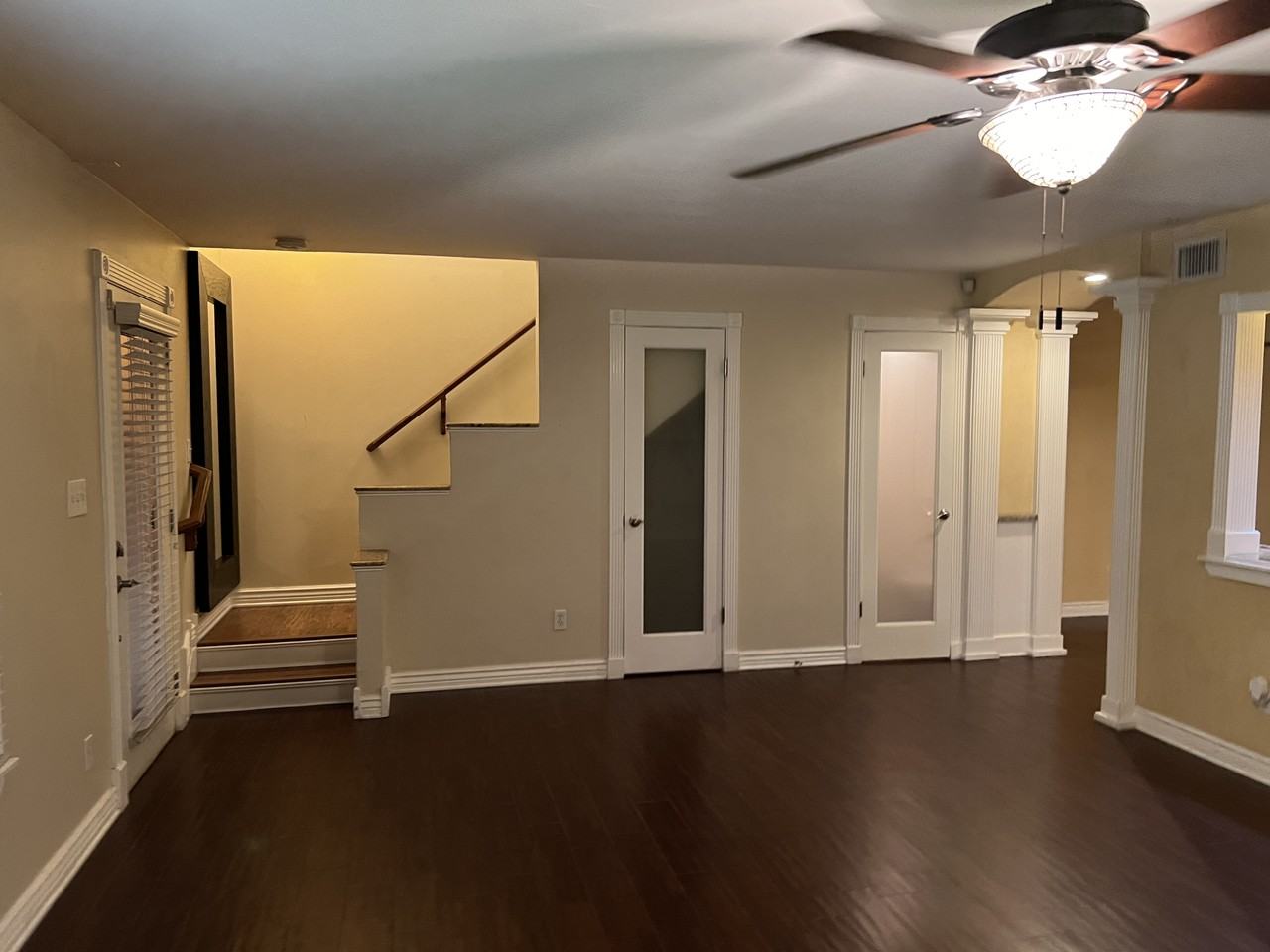 4573 South Mill Avenue - Photo 5 of 32