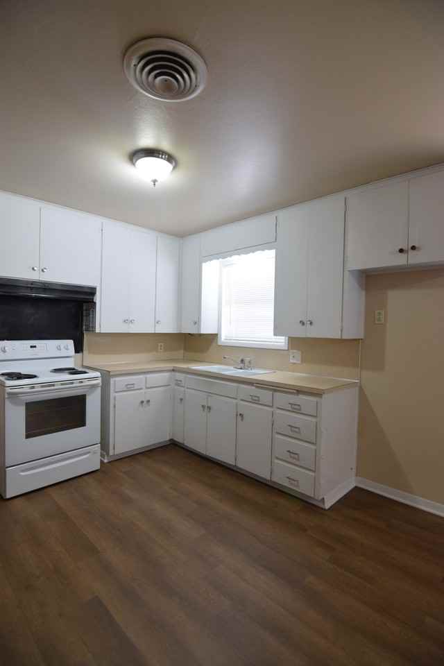 3009 Glenwood Dr - Photo 4 of 16