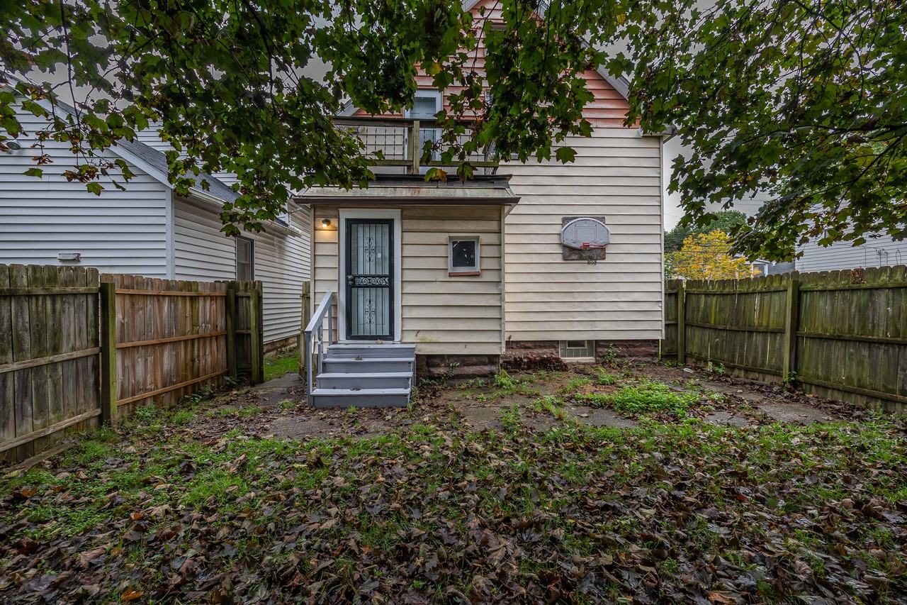 3878 East 55th Street - Photo 3 of 25