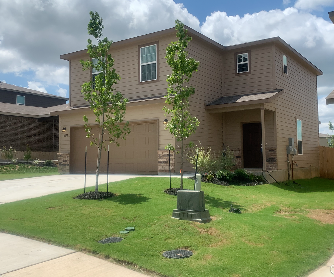 10370 Dunlap - Photo 2 of 20