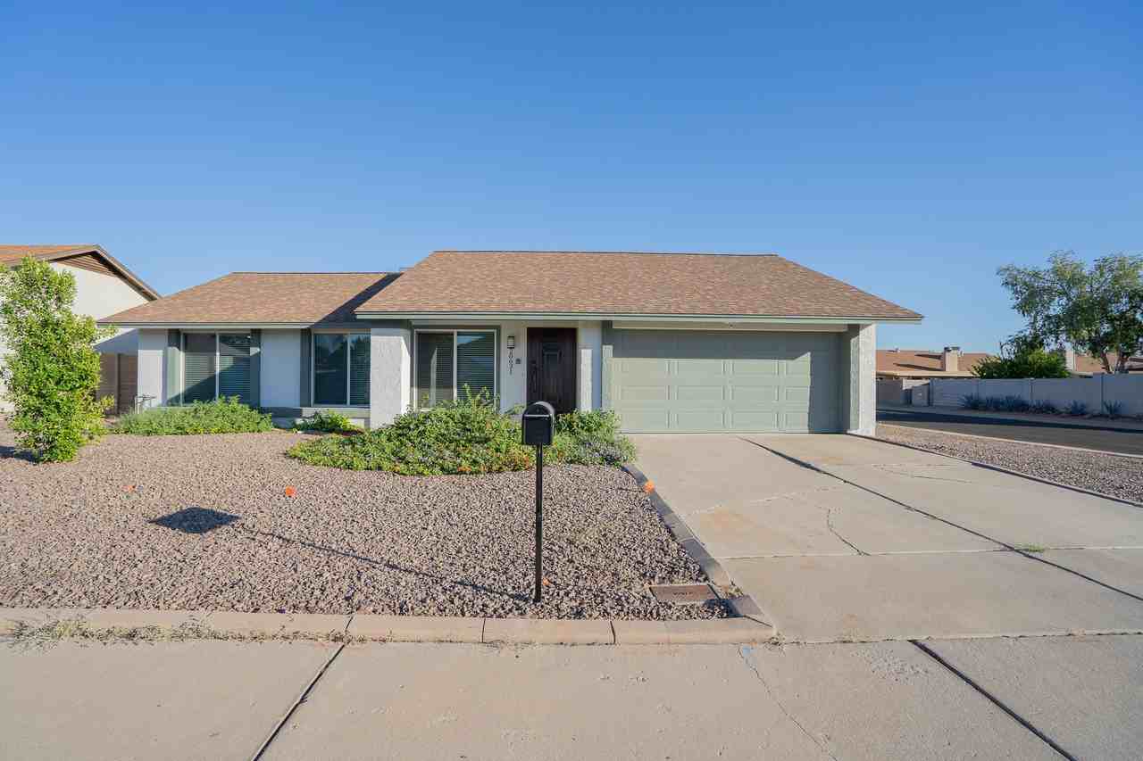 20631 N 16th Ave - Photo 2 of 32