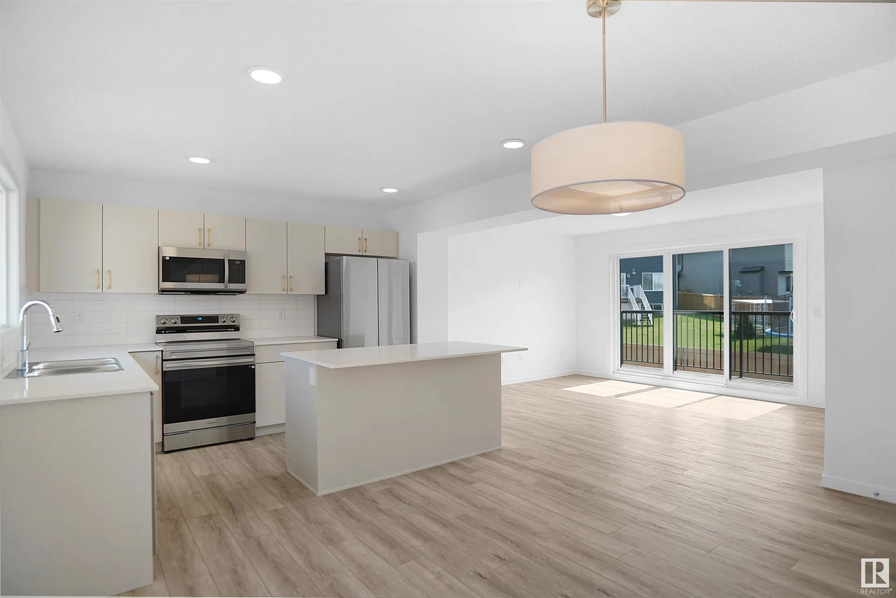 72 Second Avenue - Photo 3 of 31