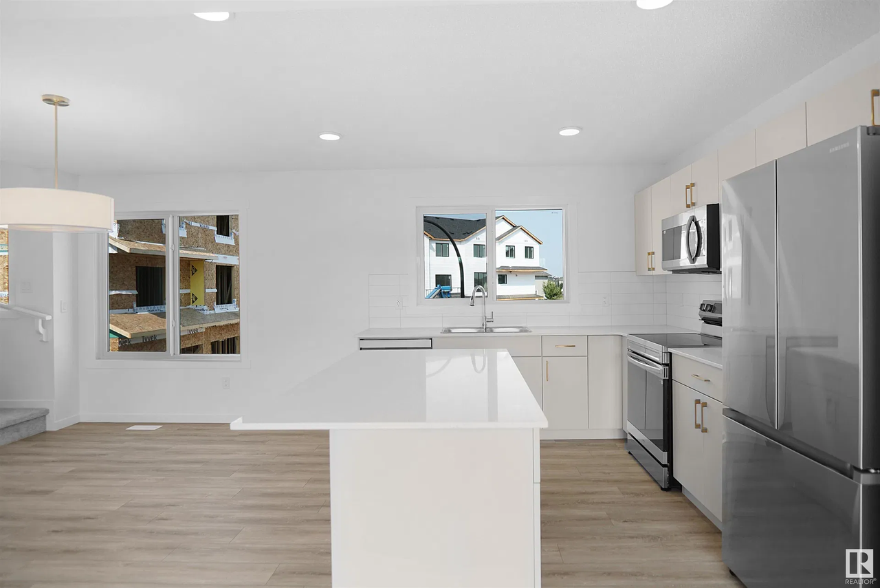 72 Second Avenue - Photo 6 of 31