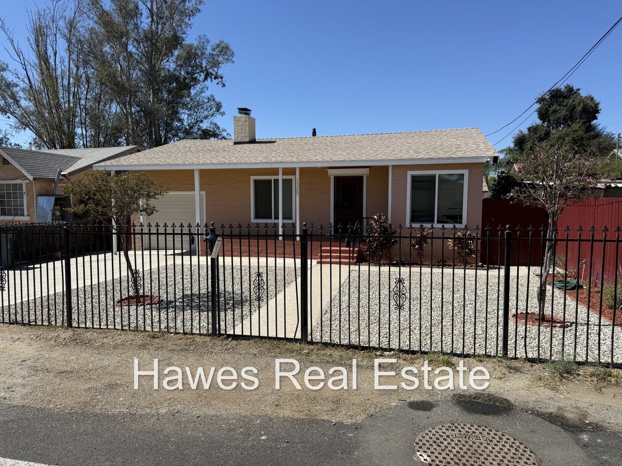 13269 Edgemont St - Photo 2 of 20