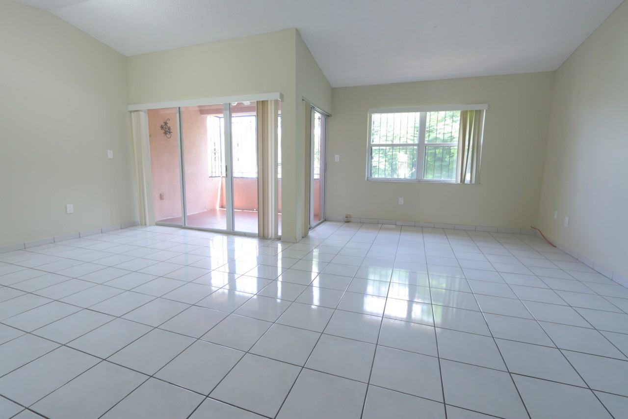 11165 Nw 7th St #203 - Photo 4 of 13