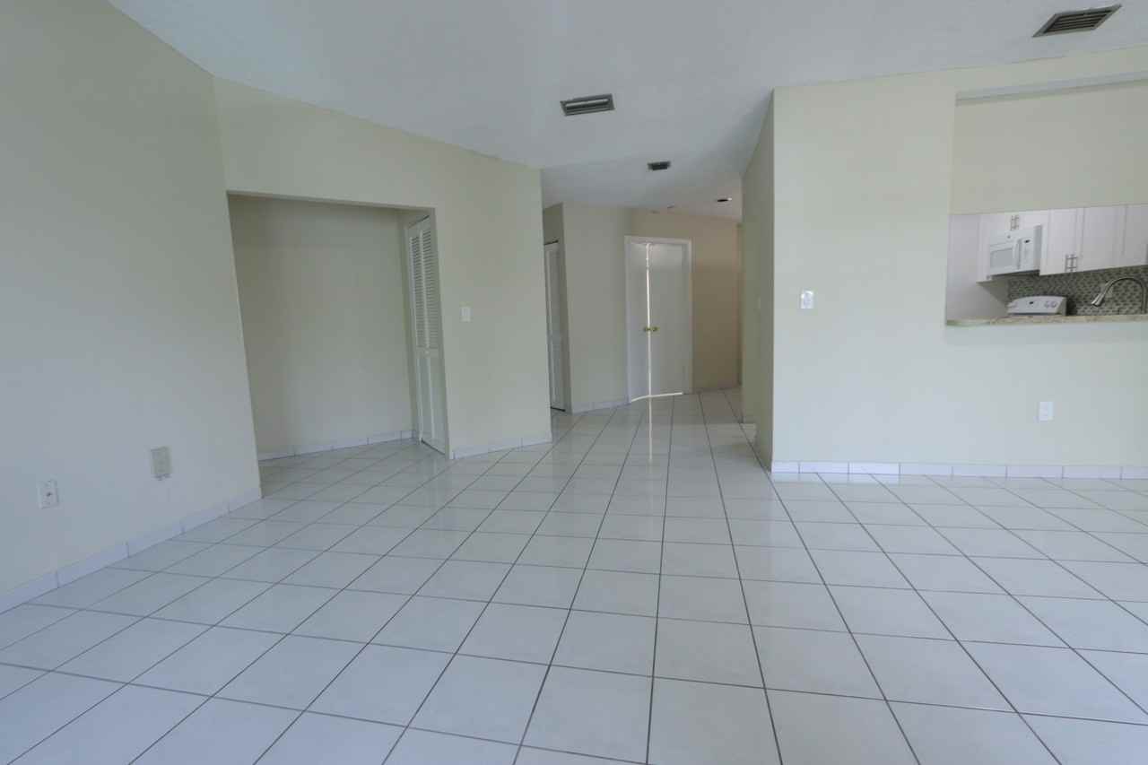 11165 Nw 7th St #203 - Photo 5 of 13