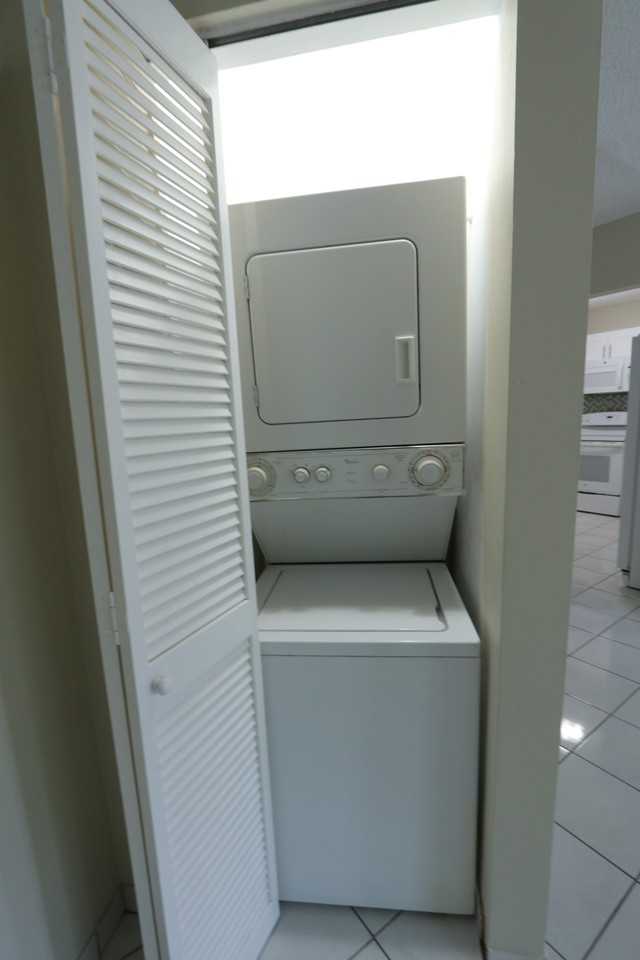 11165 Nw 7th St #203 - Photo 6 of 13