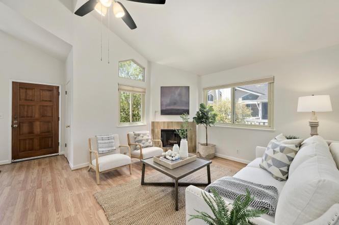 2867 S Bascom Ave #604 - Photo 2 of 12