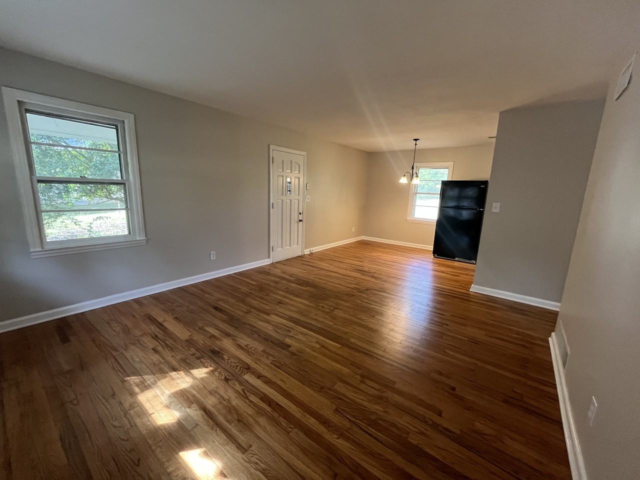 1148 Center St Sw - Photo 4 of 45
