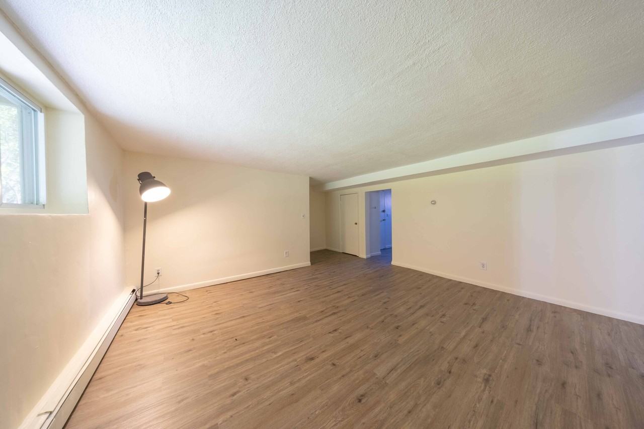 36 Westgate Rd #1 - Photo 4 of 12