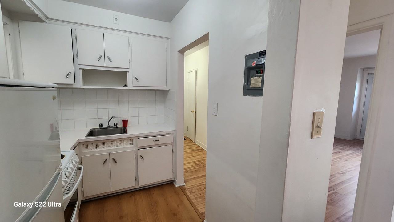 595 Boulevard Marcel-Laurin - Photo 2 of 5